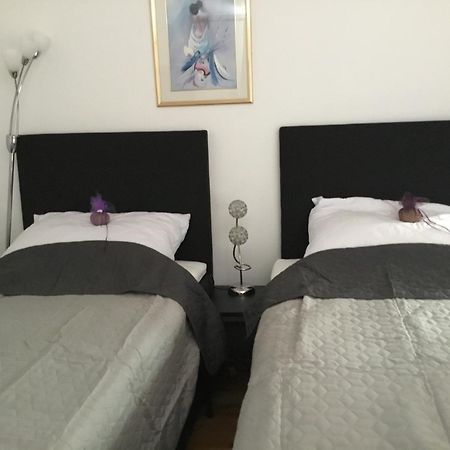 Lavender Hill Hvar Villa - pool, jacuzzi,sauna,BBQ Stari Grad  Esterno foto